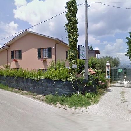 Bed&Breakfast Giardino Agritourist Controguerra Luaran gambar