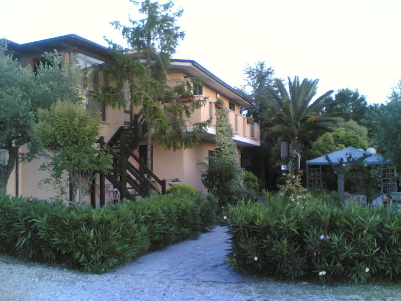 Bed&Breakfast Giardino Agritourist Controguerra Luaran gambar